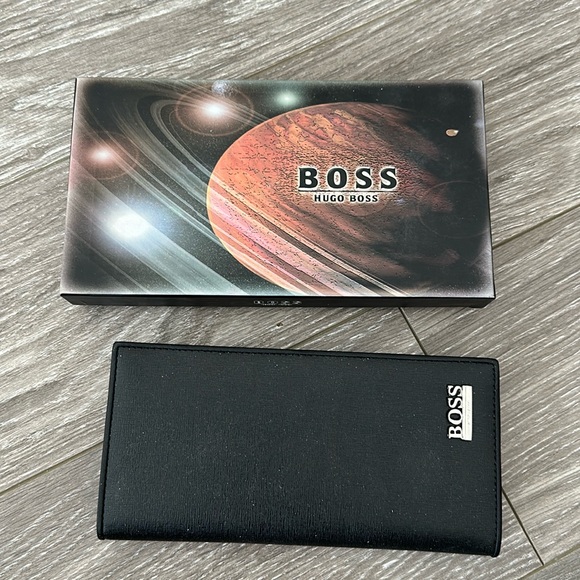 Hugo Boss Wallet - brand new - Picture 1 of 3